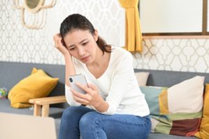 家族でゴミ屋敷に住んでいる（マンション・アパート・戸建て等）実情がある今日の日本