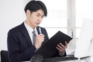 空き家の不用品回収・片付け作業は業者に依頼で解決！-片付けオンライン