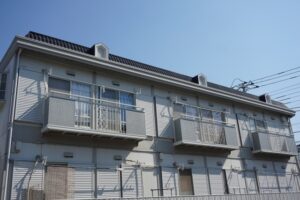 マンションのみならずアパートでもゴミ屋敷はある！ゴミ屋敷清掃は片付けオンライン