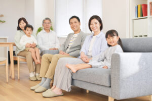 空き家状態の実家を売却したい！自分では実家の片付けが出来ない時は業者に依頼？