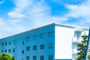 社員寮や学生寮でもゴミ屋敷は存在する！社宅から寮や公舎のゴミ屋敷片付けは片付けオンライン